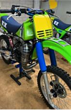 KAWASAKI KX 500 1984,  2 MX motoren, Fietsen en Brommers, Ophalen of Verzenden, Zo goed als nieuw