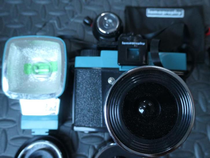 Diana F+ Lomografie-kit, Verzamelen, Foto-apparatuur en Filmapparatuur, Fototoestel, Verzenden