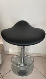 Stool, Ophalen, Zo goed als nieuw