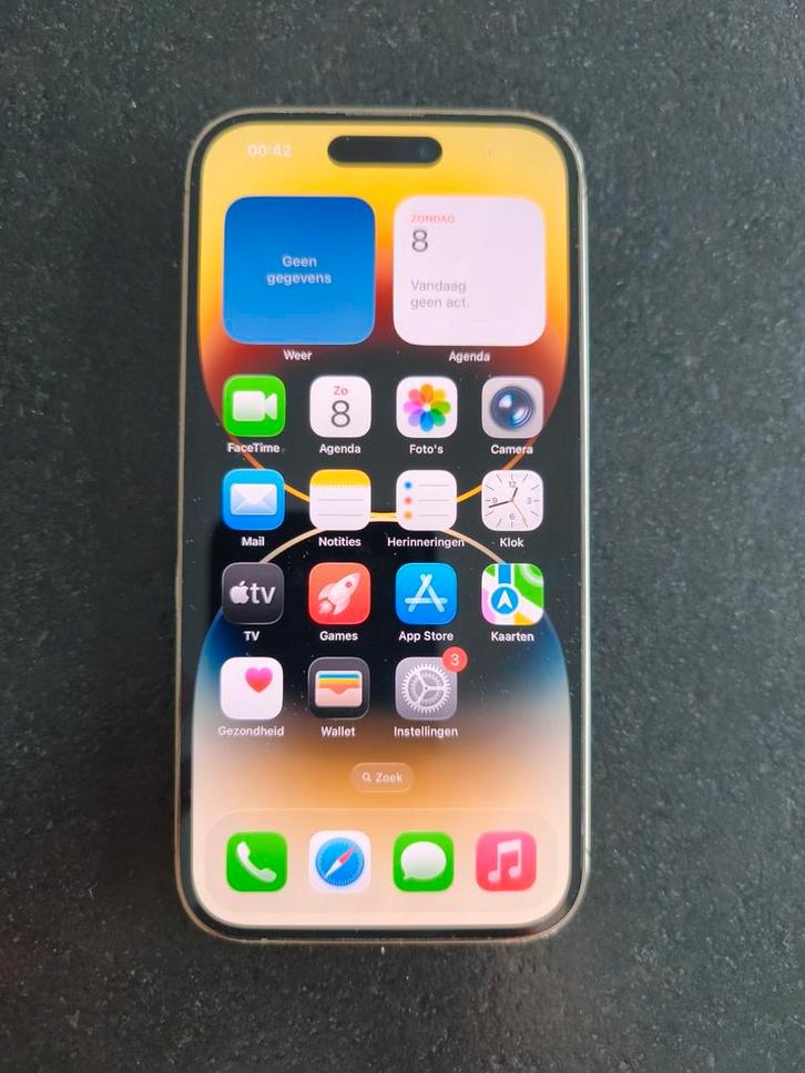 iPhone 14 Pro, werkt perfect, achterkant barst, Telecommunicatie, Mobiele telefoons | Apple iPhone, iPhone 14, Ophalen of Verzenden