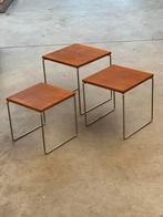 Trio de tables gigognes en teak par brabantia 250€, Maison & Meubles, Enlèvement, Utilisé