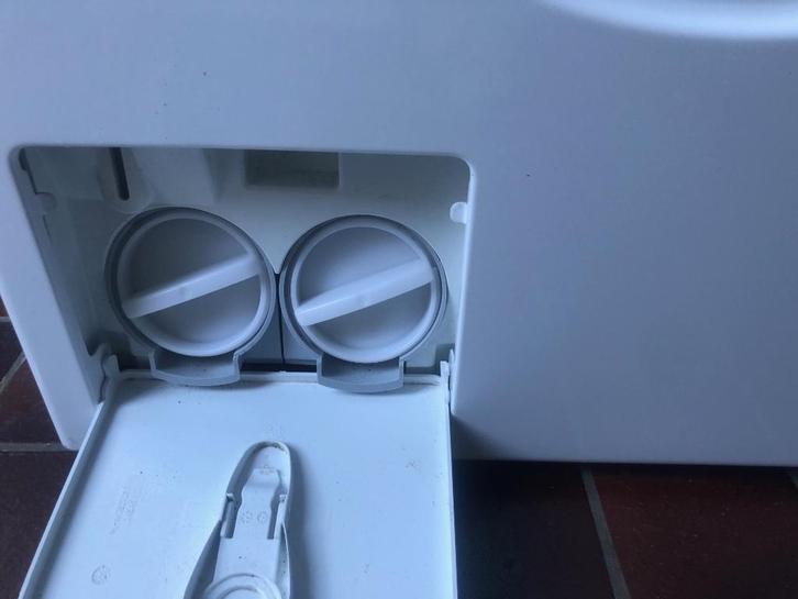 Miele 9 kg inhoud WCI 330  WPS. Geplaatst + garantie gratis, Elektronische apparatuur, Wasmachines, Zo goed als nieuw, Voorlader