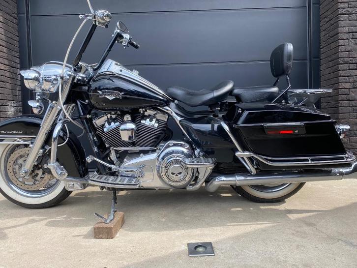 Road King FLHRC !!WINTERPRIJS!!, Motoren, Motoren | Harley-Davidson, Particulier, Toermotor, meer dan 35 kW, 2 cilinders, Cruise Control