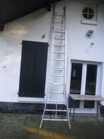 alu ladder 2 x 12 treden in goede staat, kan haaks gezet, Doe-het-zelf en Bouw, Ophalen, Gebruikt, Ladder, Opvouwbaar of Inschuifbaar