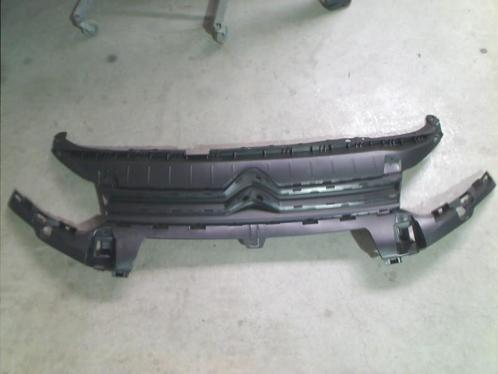 GRILLE Citroën Berlingo (01-2018/-) (99899495), Auto-onderdelen, Carrosserie, Citroën, Gebruikt