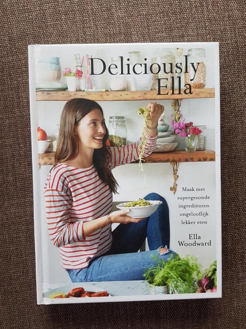 Ella Woodward - Deliciously Ella, Boeken, Kookboeken, Zo goed als nieuw, Nederland en België, Ophalen of Verzenden