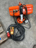 Nitchi ECT40100 kettingtakel 1 ton electrisch, Ophalen, Zo goed als nieuw