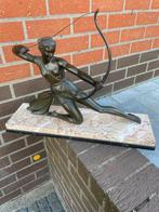 Femme a l archer en bronze, Antiquités & Art, Bronze, Enlèvement