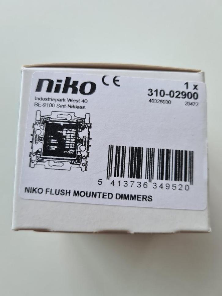 Nieuwe Niko universele drukknop dimmer 2draads, Doe-het-zelf en Bouw, Elektriciteit en Kabels, Nieuw, Overige typen, Ophalen of Verzenden