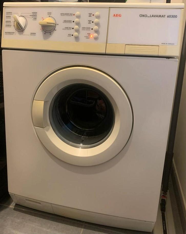 Aeg 6 à 8kg Lavamat 60300, Electroménager, Lave-linge, Utilisé, Chargeur frontal, 6 à 8 kg, 85 à 90 cm, Moins de 1 200 tours, Programme court