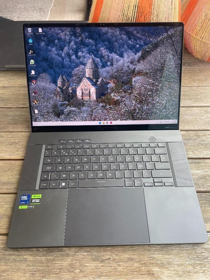 ROG Zephyrus G16 4060, Computers en Software, Windows Laptops, Zo goed als nieuw, 16 inch, SSD, 4 Ghz of meer, Azerty, Met videokaart