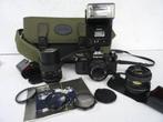 CANON AE-1 camera met zwarte behuizing — 1,8/50 mm+ lens, Canon, Ophalen of Verzenden