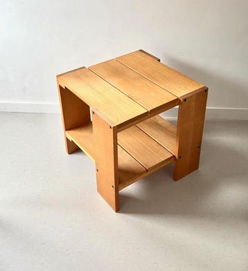 Krat Tafel / Gerrit Rietveld voor Cassina 1970s beschikbaar voor biedingen