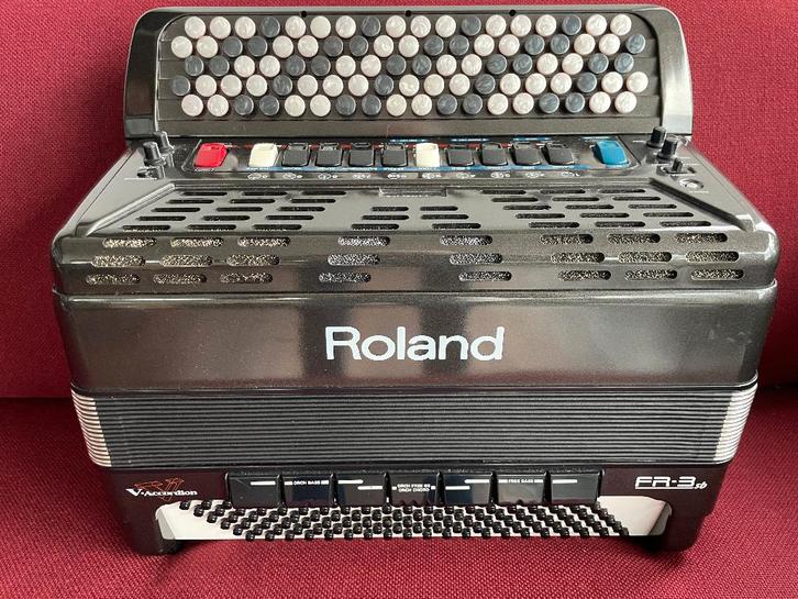 Roland FR-3SB digitale accordeon . 120 bas . Mooi ., Muziek en Instrumenten, Accordeons, Gebruikt, Knopaccordeon, 120-bas, Met koffer