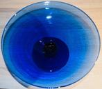 Magnifique coupe en verre de couleur bleue, Ophalen, Nieuw, Rond, Overige materialen