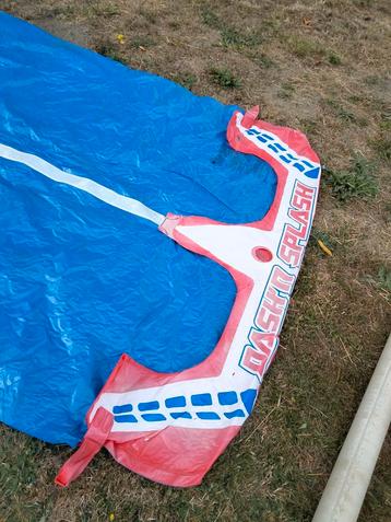 Waterglijbaan  beschikbaar voor biedingen