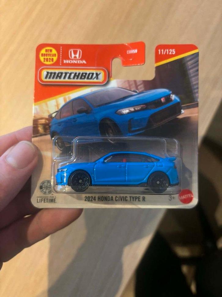 verschillende Matchbox Honda, Hobby en Vrije tijd, Modelbouw | Auto's en Voertuigen, Nieuw, Auto, 1:32 tot 1:50, Overige merken