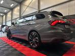 Fiat Tipo 1.4 Benzine/Navi/CarPlay/Camera/Cc/Pdc/Zv/18"inc/, Auto's, Fiat, Voorwielaandrijving, Stof, 4 cilinders, Parkeersensor