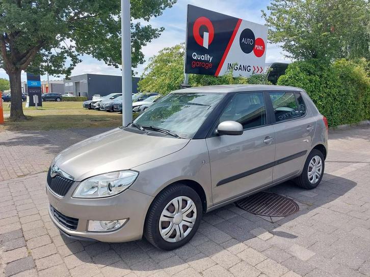 Skoda Fabia Fabia 1.2 HTP Ambiente met 1 jaar garantie!, Auto's, Skoda, Bedrijf, Te koop, Fabia, ABS, Airbags, Airconditioning