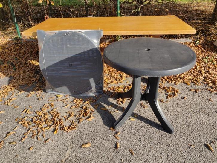 Set van 2 ronde terrastafels Jardin Verona, Tuin en Terras, Tuintafels, Nieuw, Rond, Plastic, Ophalen