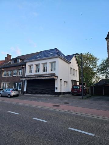 Winkelruimte op Toplocatie Hechtel disponible aux enchères