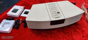 Bose Wave radio met Bluetooth  beschikbaar voor biedingen