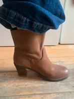 Boots met hak maat 40, Ophalen, Zo goed als nieuw