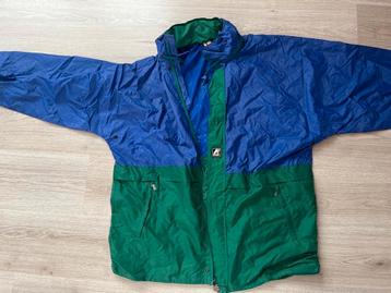 K-Way regenjas maat XL, blauw/groen, perfecte staat disponible aux enchères