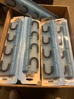 32 nieiwe kapstokken 4 haken merk, Ophalen