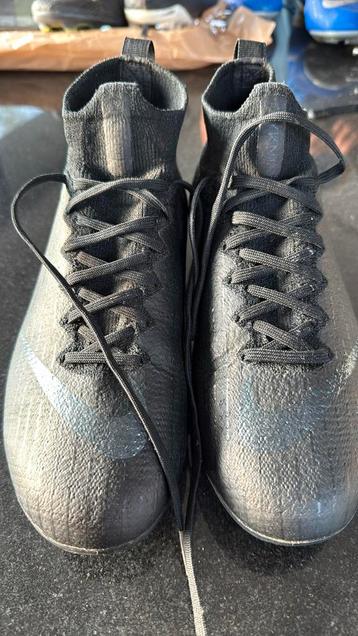 Voetbalschoenen Nike Mercurial maat 36,5 beschikbaar voor biedingen
