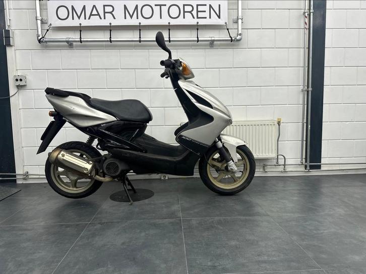 Yamaha aerox 100cc Nederlands keneteken !, Motoren, Onderdelen | Yamaha, Ophalen