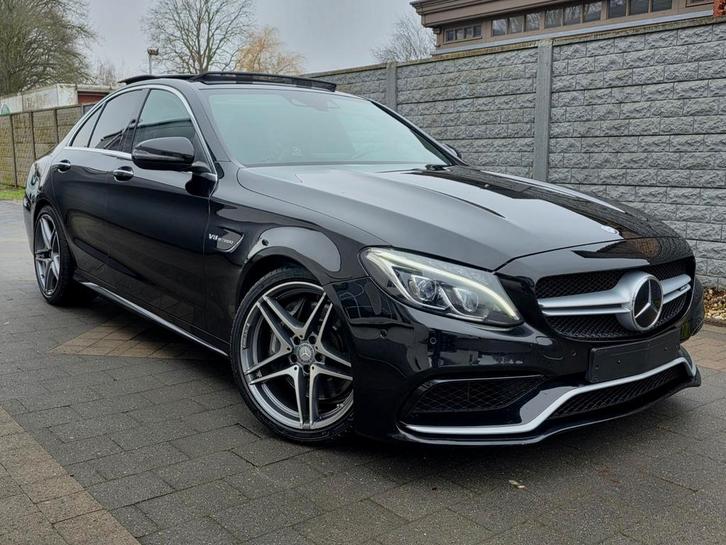 Mercedes C63 AMG V8 350 kW Panodak en option complète 91 000, Autos, Mercedes-Benz, Entreprise, Achat, Classe C, Caméra 360°, ABS