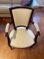 Praktische woonkamertafel met 8 bijpassende stoelen, Ophalen, Gebruikt, 100 tot 150 cm, 50 tot 75 cm