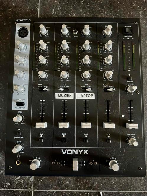 Vonyx mengpaneel STM-7010 Mixer 4-Kanaals DJ Mixer met USB, Muziek en Instrumenten, Mengpanelen, Zo goed als nieuw, Ophalen