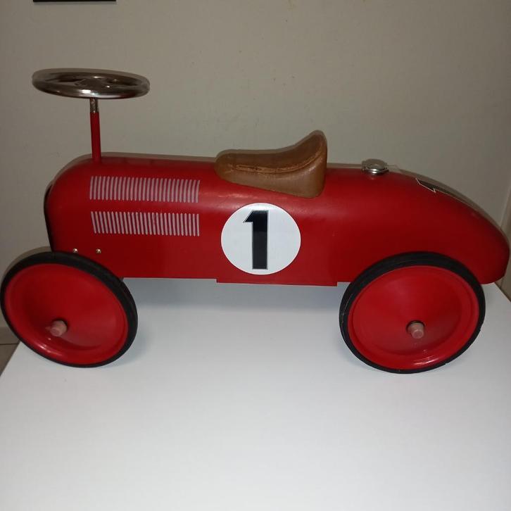 Vintage rode loopauto, Kinderen en Baby's, Speelgoed | Buiten | Voertuigen en Loopfietsen, Zo goed als nieuw, Loopvoertuig, Ophalen