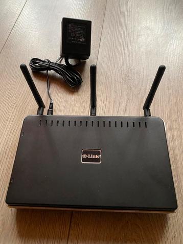 Nieuwe D-Link-router, compleet met oplader, px: 15€ beschikbaar voor biedingen