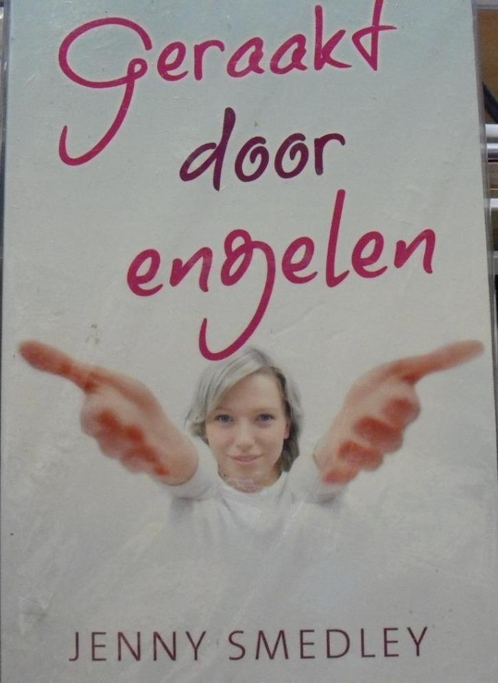 Geraakt door engelen, Jenny Smedley, Boeken, Esoterie en Spiritualiteit, Zo goed als nieuw, Verzenden