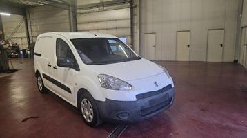 PEUGEOT PARTNER 1.6HDI 66KW Euro 5 Nutsjaar 2014, 1 beschikbaar voor biedingen