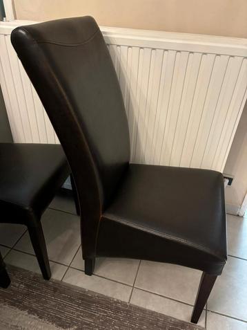 5 Bruin leren stoelen    beschikbaar voor biedingen