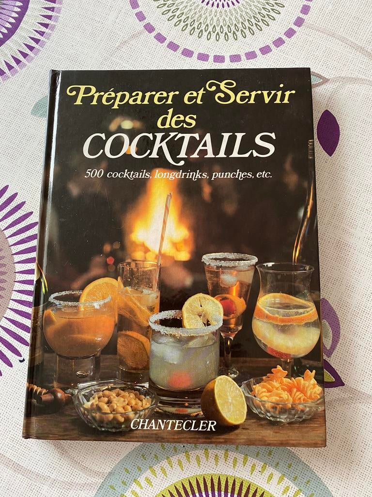 "PRÉPARER ET SERVIR des cocktails"  livre, Livres, Livres de cuisine, Enlèvement ou Envoi