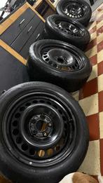 Kit hiver Mercedes 205/55 R16 + Jantes Mercedes, Autos : Pièces & Accessoires, Pneus et Jantes, Pneus hiver, 16 pouces, Véhicule de tourisme