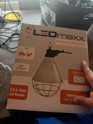 Warmtelamp beschikbaar voor biedingen