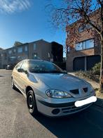 Renault megane 1.4 essence Année 1999 km 120.000, Argent ou Gris, Achat, Boîte manuelle, 5 portes