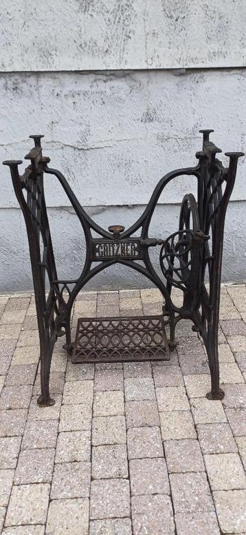 châssis de machine à coudre, Enlèvement
