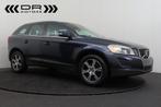 Volvo XC 60 LEDER - AIRCO - TREKHAAK, Auto's, 0 kg, Euro 5, 0 cilinders, Zwart