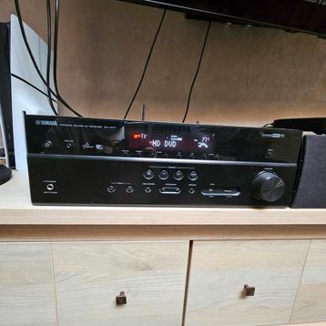 Yamaha rx-v577  beschikbaar voor biedingen