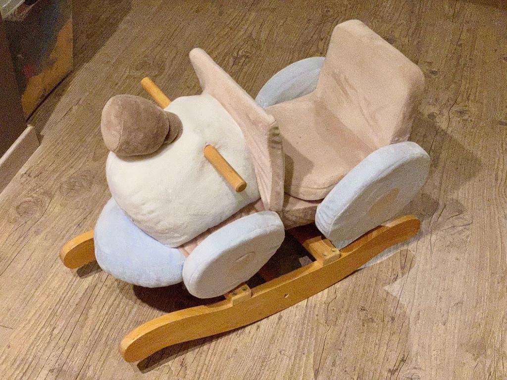 Cheval à bascule jouet à bascule train Noukie's Oscar et Léo, Enfants & Bébés, Jouets | Jouets a bascule, Utilisé, Enlèvement
