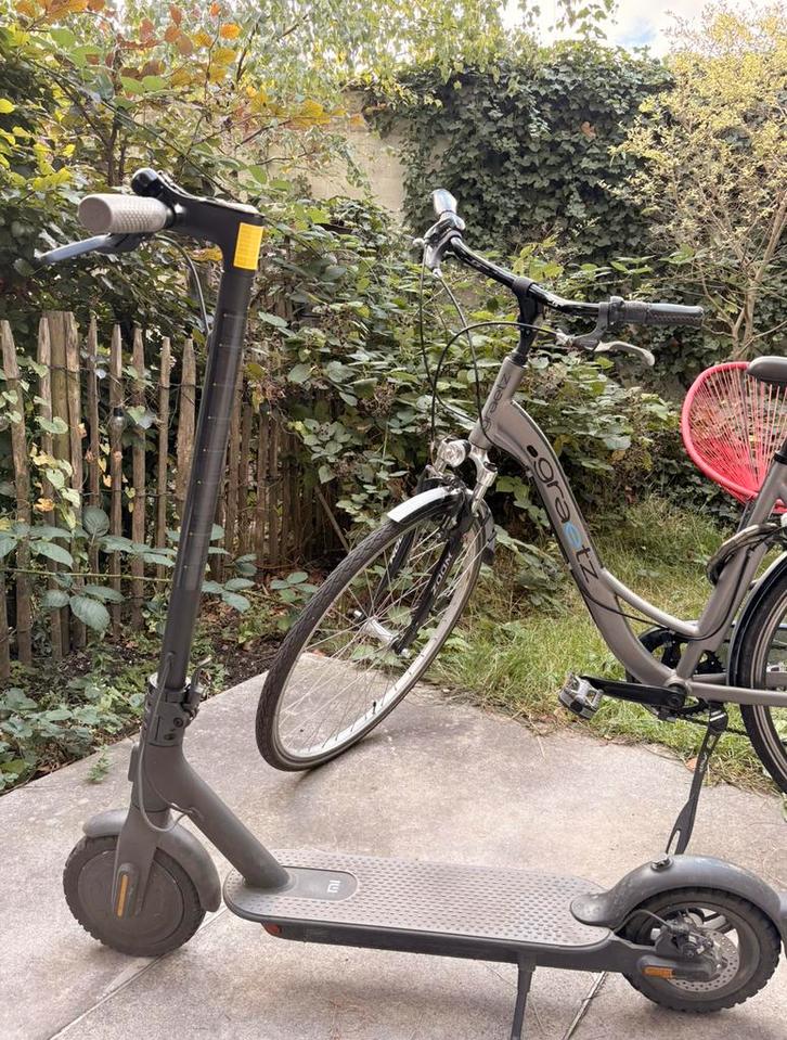 trottinette électrique Xiaomi Mi en très bon état., Fietsen en Brommers, Steps, Zo goed als nieuw, Elektrische step (E-scooter)