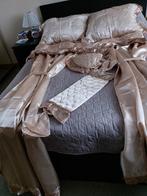2 grand  Coussin un coussin bonbon un coussin cœur Deu ridea, Ophalen, Zo goed als nieuw