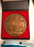 Médaille Bronze centenaire de la Samaritaine, Collections, Comme neuf, Médaille